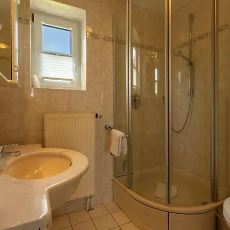 Appartement Eg Links Id 160 Böhl
